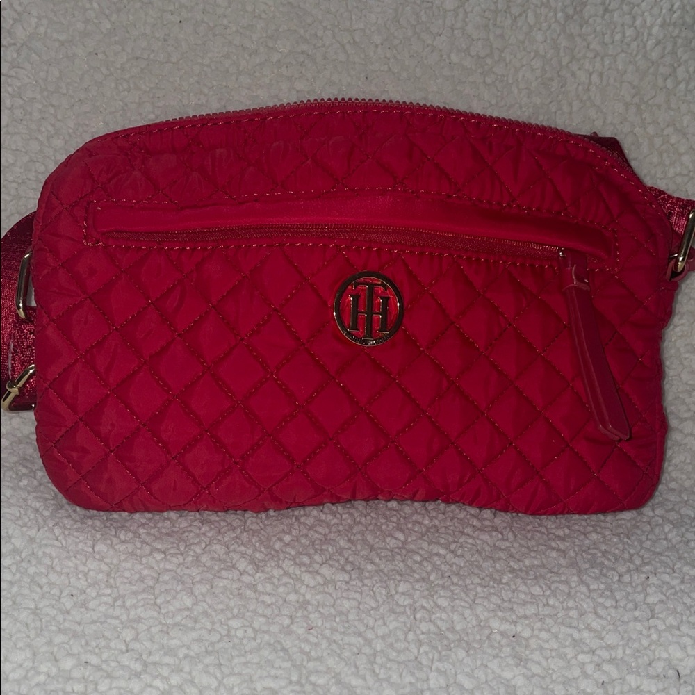 Tommy Hilfiger- Quilted Red Crossbody BagY2K 90’s bag